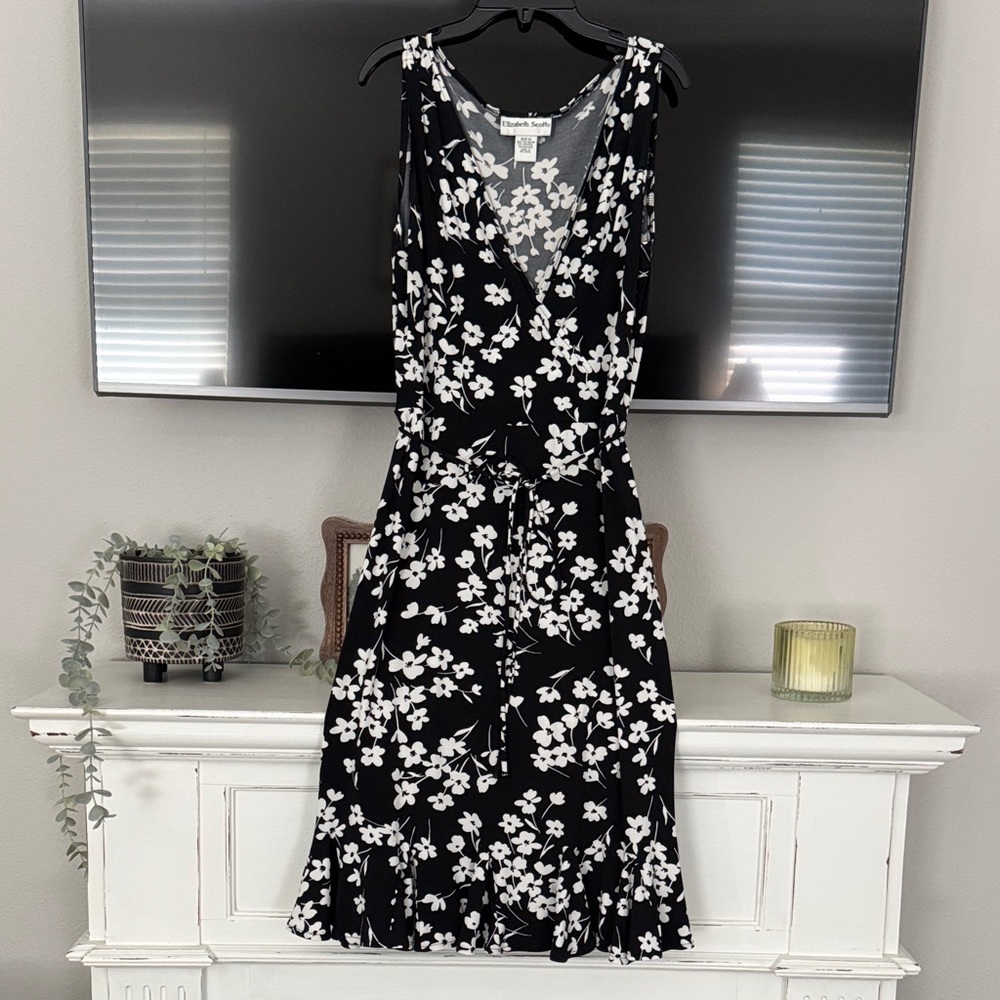 Sleeveless V-Neck Black & White Floral Midi Dress with Waist Tie